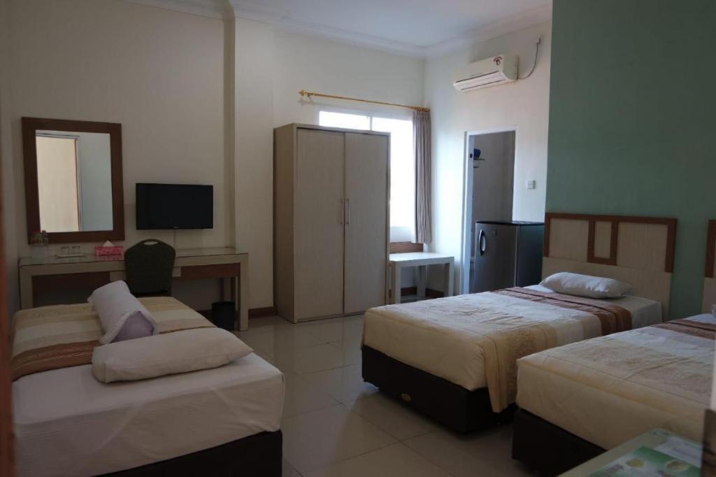 Hotel Sulawesi Gorontalo Surabaya Luaran gambar