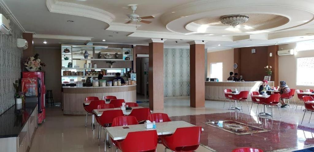 Hotel Sulawesi Gorontalo Surabaya Luaran gambar